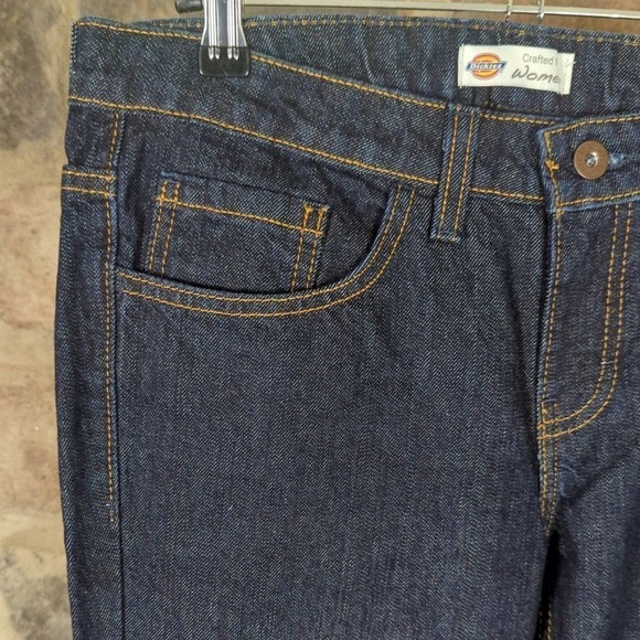 Dickies Crafted For Women Relaxed Fit Dark Wash Structured Jeans Size 2 Workwear - Picture 4 of 14